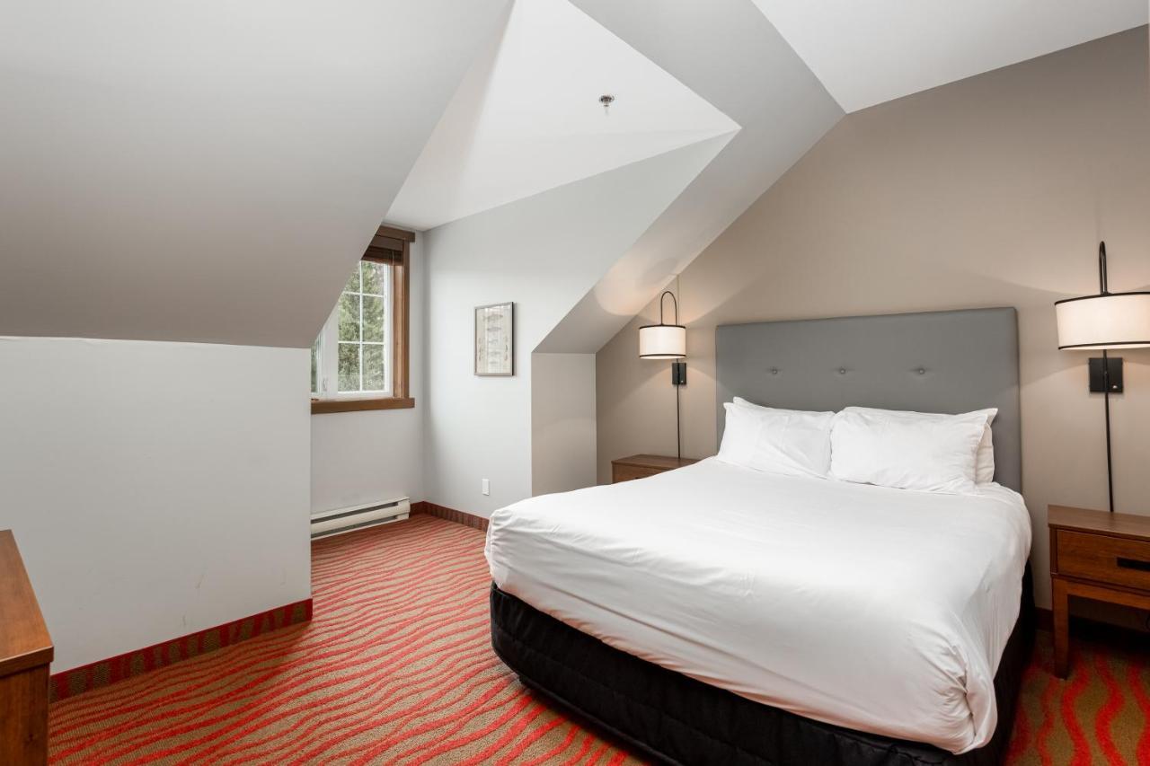 Hotel La Tour Des Voyageurs II Mont-Tremblant Esterno foto